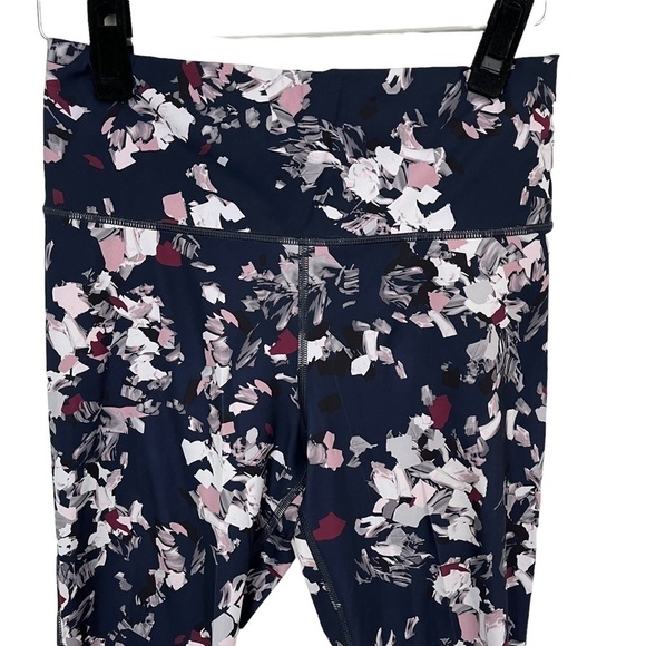 ATHLETA Challenge Bloom 7/8 Leggings - Picture 4 of 10